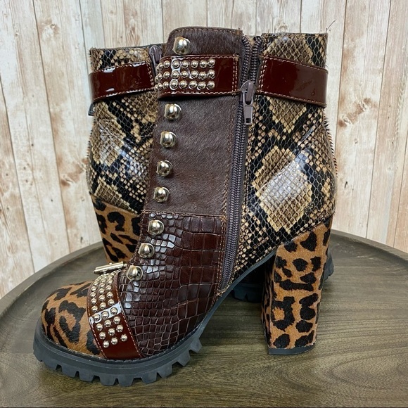 Jeffrey Campbell Lilith Animal Print Combat Lace Up Heeled Boots Size 8.5 Women - Picture 8 of 13